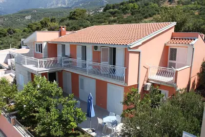 Image de Appartement d'une chambre avec air conditionné Podgora, Makarska (A-6911-a)