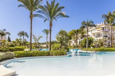 Image de Appartement Cubo Nagueles Marbella \/ wifi gratuit \/ golf