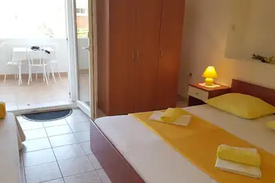 Image de Garçonnière avec la terrasse Gradac, Makarska (As-11332-c)