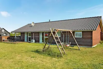 Image de Belle maison à Tarm avec WiFi