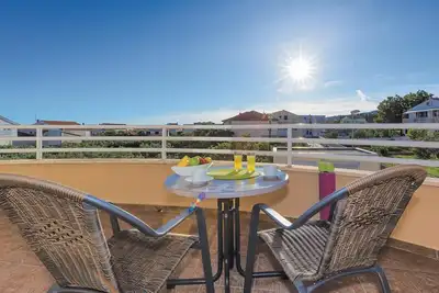 Image de Bel appartement Ă Vodice avec WiFi