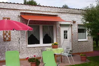 Image de Bungalow - Bungalow et 2 appartements Ă Stralsund