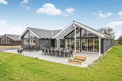Image de Superbe maison à Bogense avec cuisine