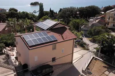 Image de Maison de vacances avec piscine en plein air et sauna