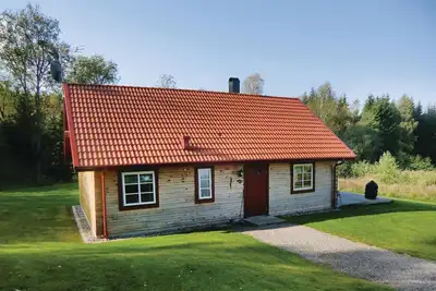 Image de Superbe maison à Huskvarna avec sauna