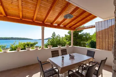 Image de Superbe maison à Blato avec WiFi
