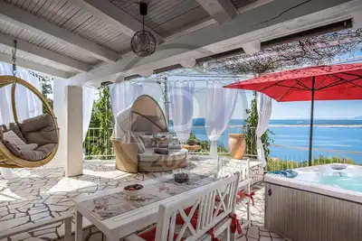 Image de Maison confortable à Crikvenica avec.