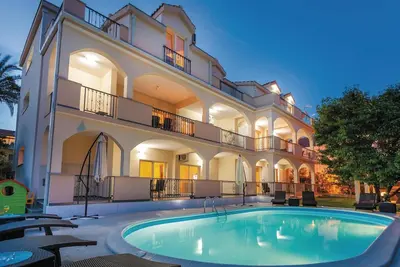 Superbe appartement à Kastel Stafilic