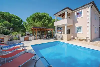 Image de Superbe maison Ă Valbandon avec WiFi