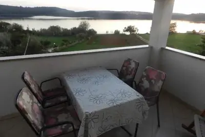Image de Appartements et Chambres Ana (70121-A2) - Pomer