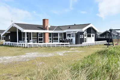 Image de Belle maison à Hvide Sande avec sauna