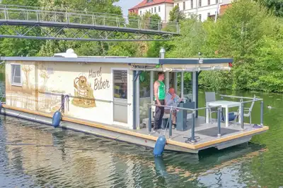 Image de Magnifique bateau de 2 chambres à.