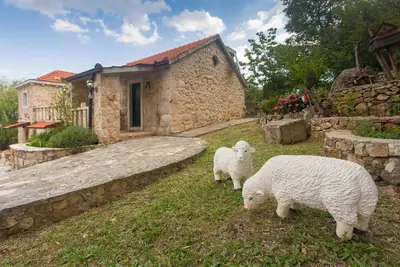 Image de Belle maison Ă Dicmo avec WiFi