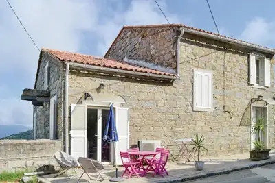 Image de Bel appartement Ă Sollacaro avec WiFi