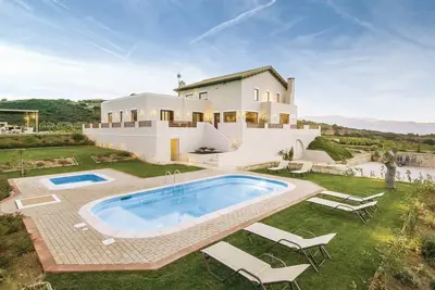 Image de Superbe maison à Houdetsi, Héraklion