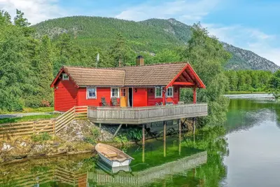 Image de Superbe maison de 3 chambres à Sandane