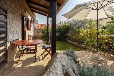 Image de Bel appartement à Omisalj avec WiFi