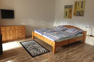 Image de Appartement 1 * Grande route du lac * - Seestraße Apartments