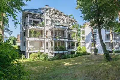 Image de Villa Marfa - Whg Hambourg - près de la plage \/ première rangée - Appartement Hamburg, Dg