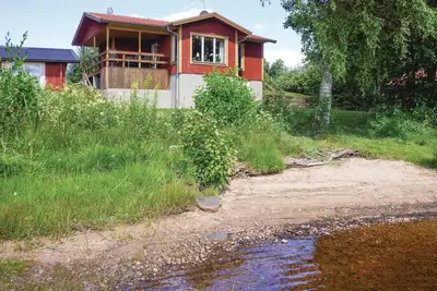 Image de Magnifique maison à Gällstad avec WiFi
