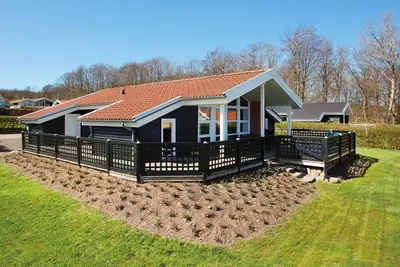 Image de Superbe maison à Sjølund avec sauna
