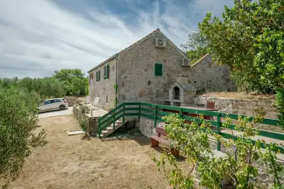 Image de Maison Radojka (26812-K1) - Tisno - île de Murter