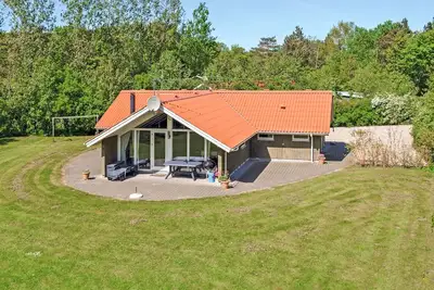 Image de Belle maison à Oksbøl avec WiFi