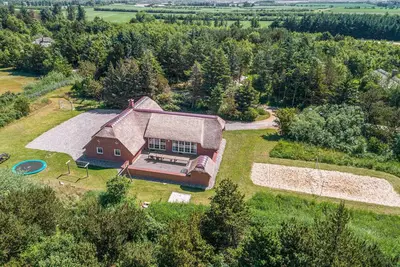 Image de Superbe maison à Ulfborg avec sauna