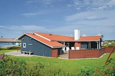 Image de Belle maison à Harboøre avec sauna