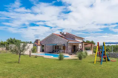 Image de Belle maison de 4 chambres à Vodice