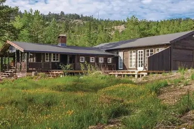 Image de Superbe maison à Treungen avec sauna