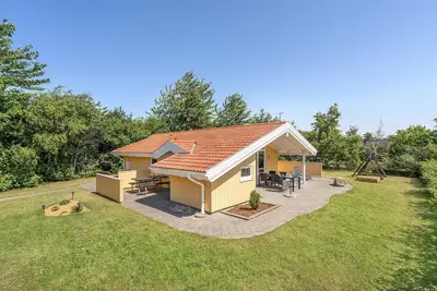Image de Superbe maison Ă Tarm avec sauna