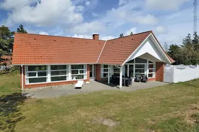 Image de Belle maison à Blåvand avec sauna