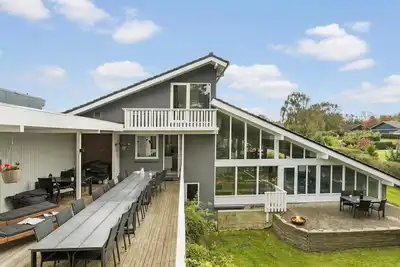 Image de Superbe maison Ă Roslev avec sauna