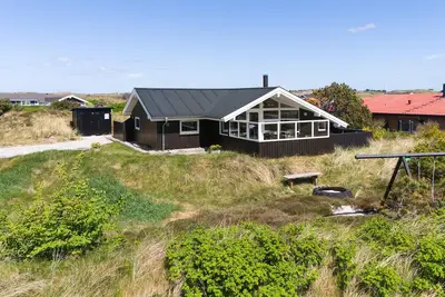 Image de Belle maison à Hvide Sande avec sauna