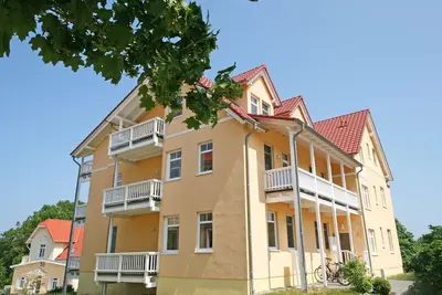 Image de Villa Bergfrieden - Villa 09 avec balcon 4 étoiles - A: Villa Bergfrieden appartements 3 & 4 étoiles avec