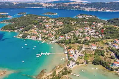 Bel appartement à Supetarska Draga