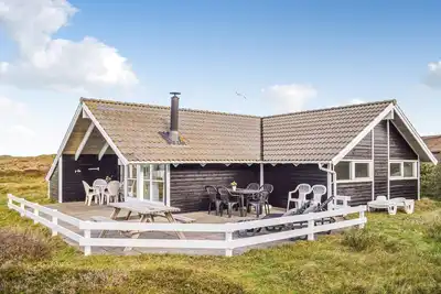 Image de Maison confortable à Hvide Sande avec.