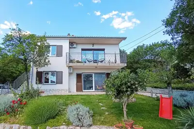 Image de Superbe appartement à Smrika avec WiFi