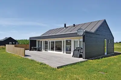 Image de Magnifique maison Ă Brovst avec sauna