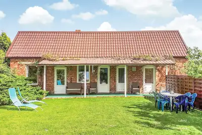 Belle maison à Nowe Warpno avec WiFi