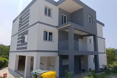 Appartement de vacances avec air conditionné dans un environnement calme