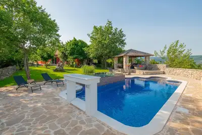 Image de Superbe maison Ă Grubine avec WiFi