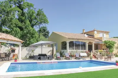 Image de Superbe maison de 4 chambres aux Angles