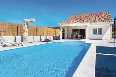 Image de Superbe maison à Sibenik avec WiFi