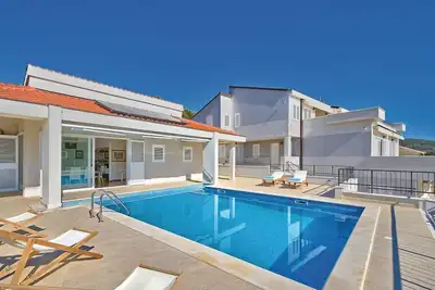 Magnifique maison à Dolac