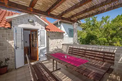 Image de Maison Sanda (40761-K1) - Kastel Novi