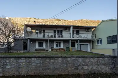 Image de Bel appartement de 2 chambres à Senj