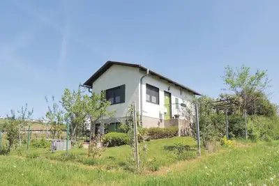 Maison confortable à Eisenberg-Weinberg