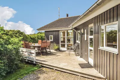 Image de Belle maison à Hvide Sande avec sauna